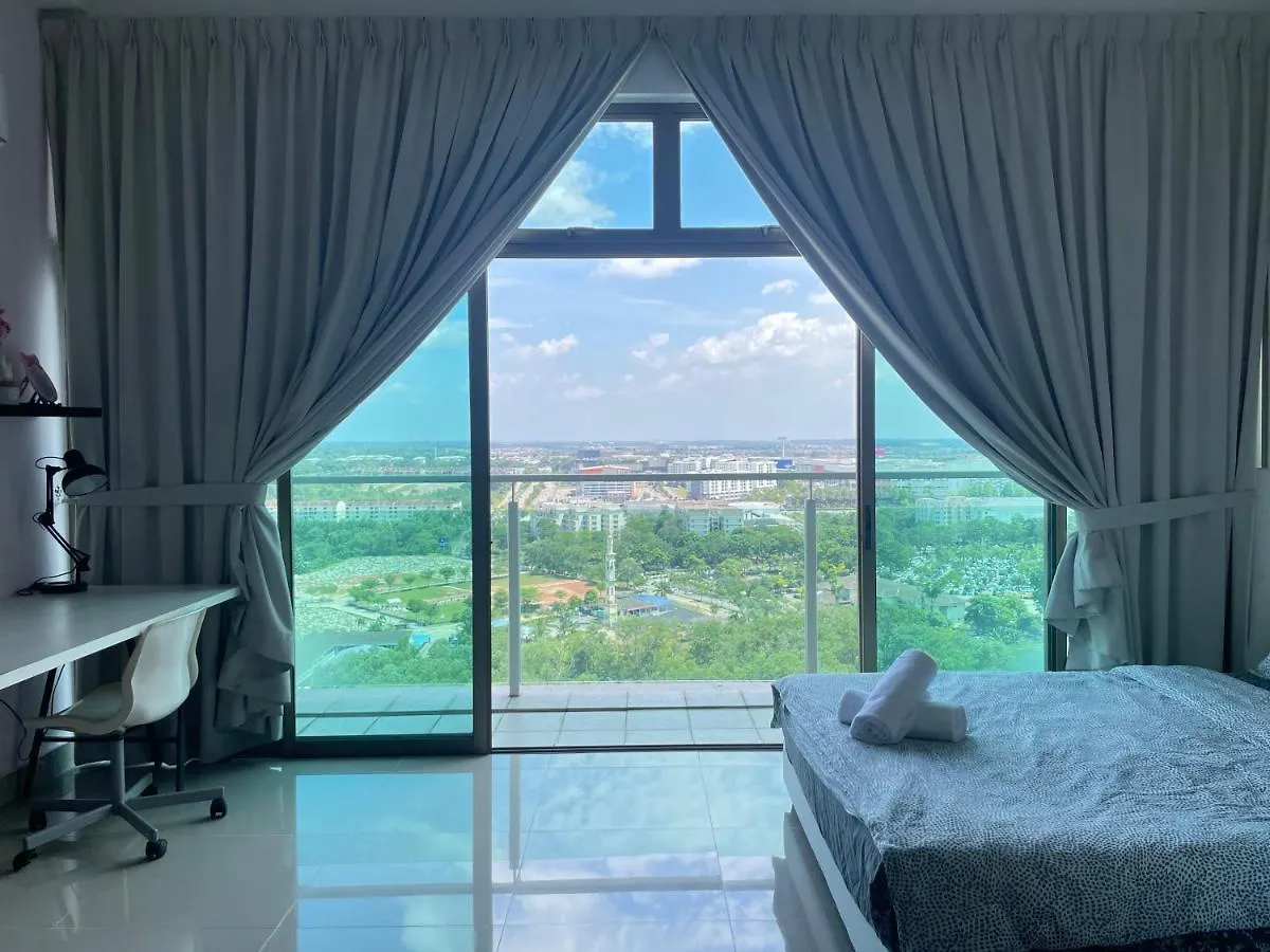 Palazio Serviced Apartment In Mount Austin Near Aeon Ikea Toppen Hsi Τζόχορ Μπάχρου