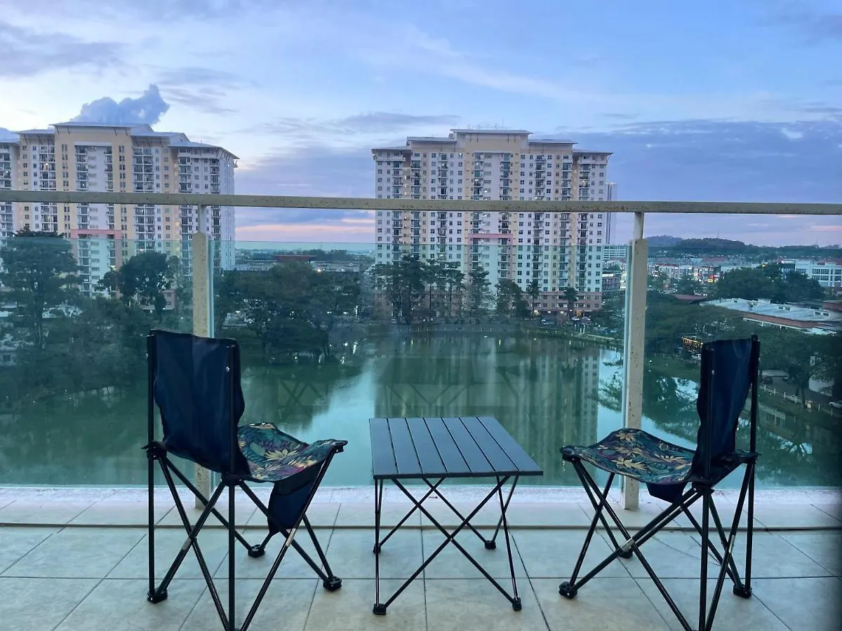 Palazio Serviced Apartment In Mount Austin Near Aeon Ikea Toppen Hsi Τζόχορ Μπάχρου 0*,  Μαλαισία