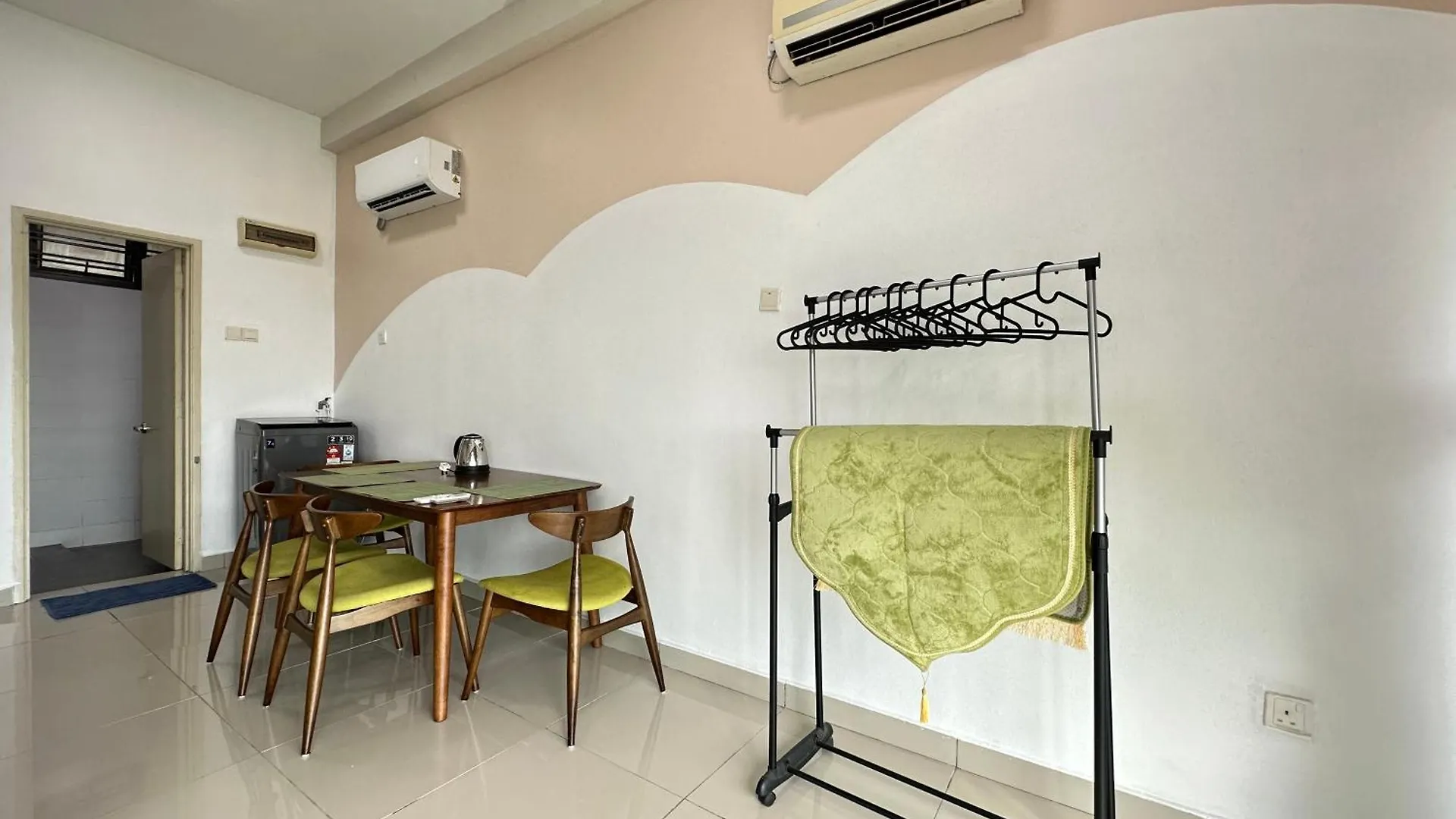 Palazio Serviced Apartment In Mount Austin Near Aeon Ikea Toppen Hsi Τζόχορ Μπάχρου
