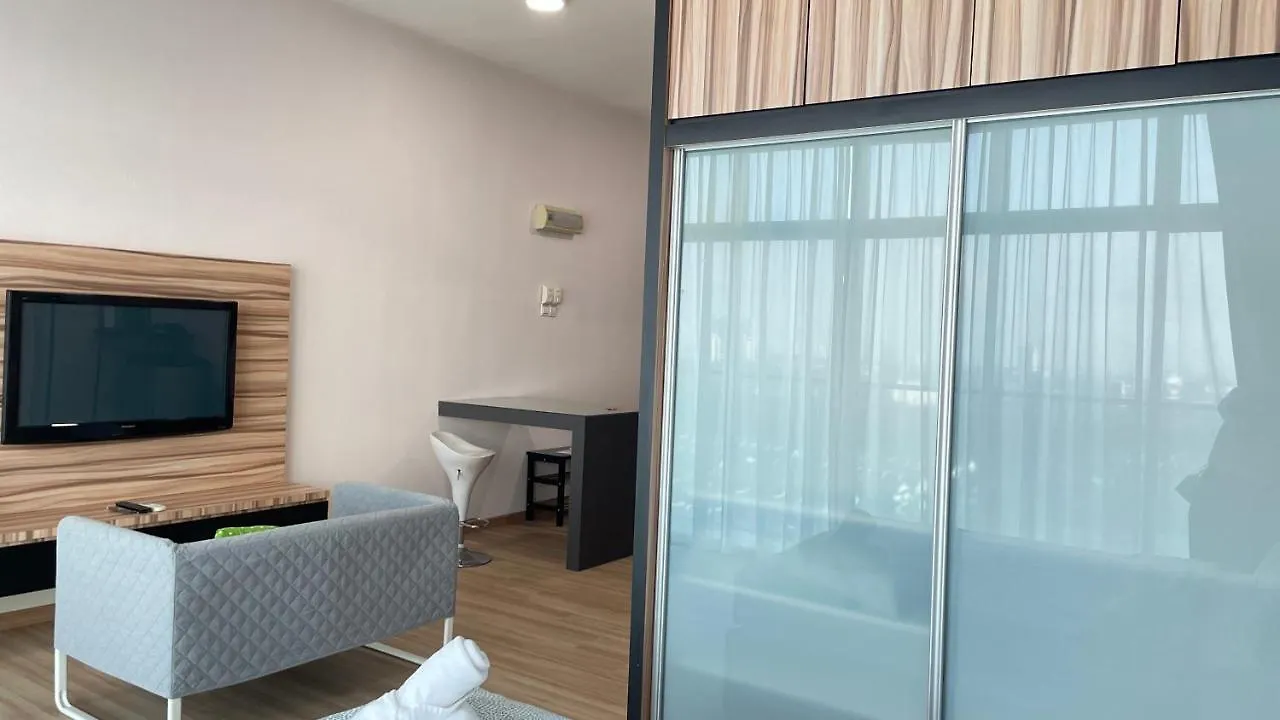 Palazio Serviced Apartment In Mount Austin Near Aeon Ikea Toppen Hsi Johor Bahru Malaysia